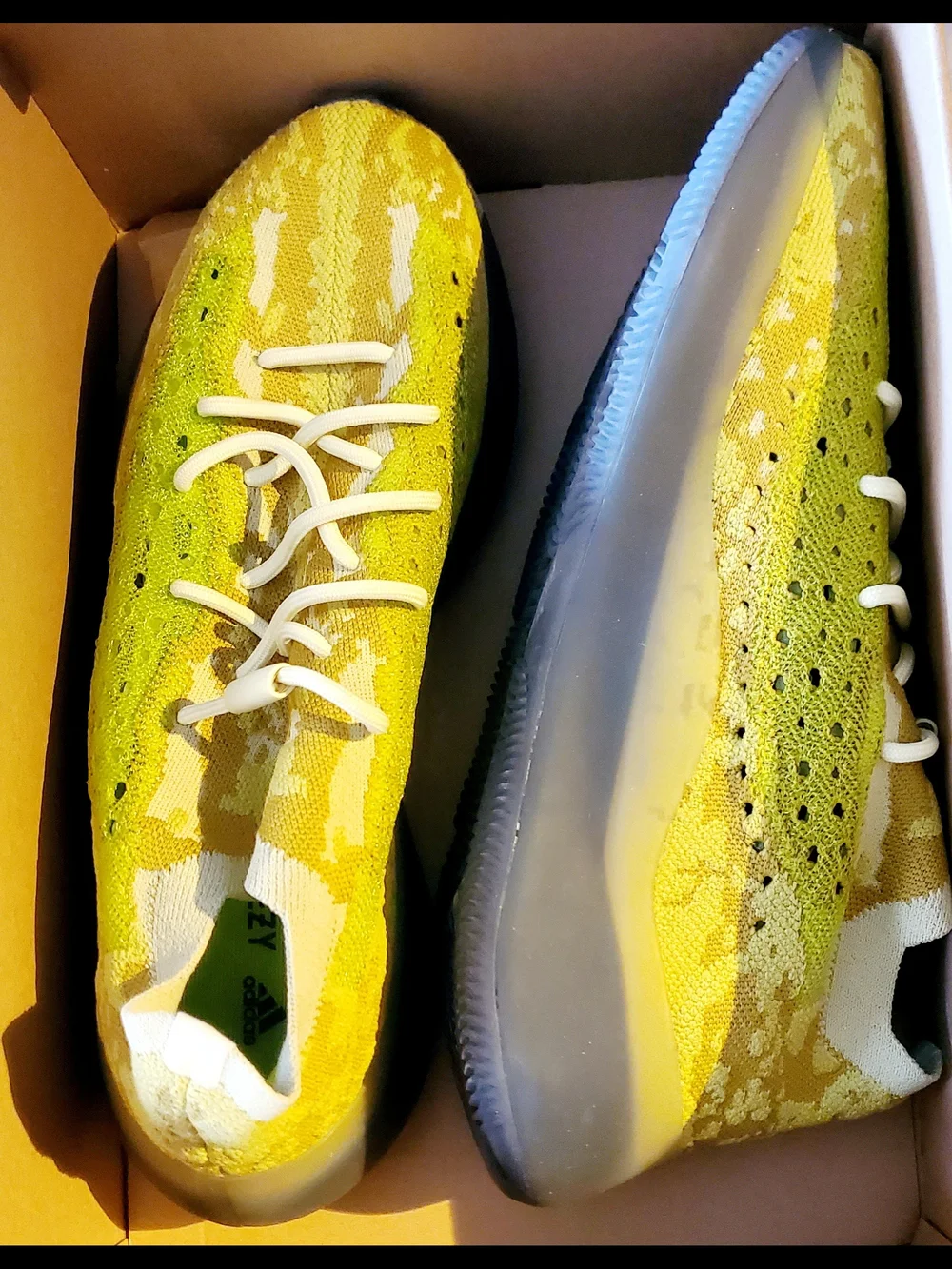 Adidas YEEZY 390.Knit Sneakers in Lime Green